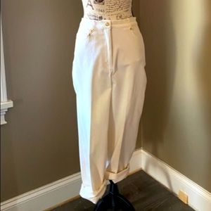 St. John Sport, 8, Cream HiWaist Straight Jeans